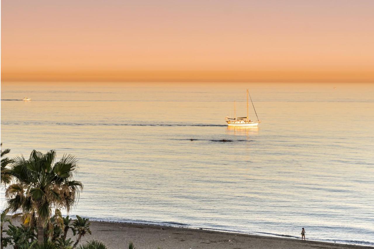 Bonito Apartamento En Primera Linea De Playa Estepona Exteriér fotografie