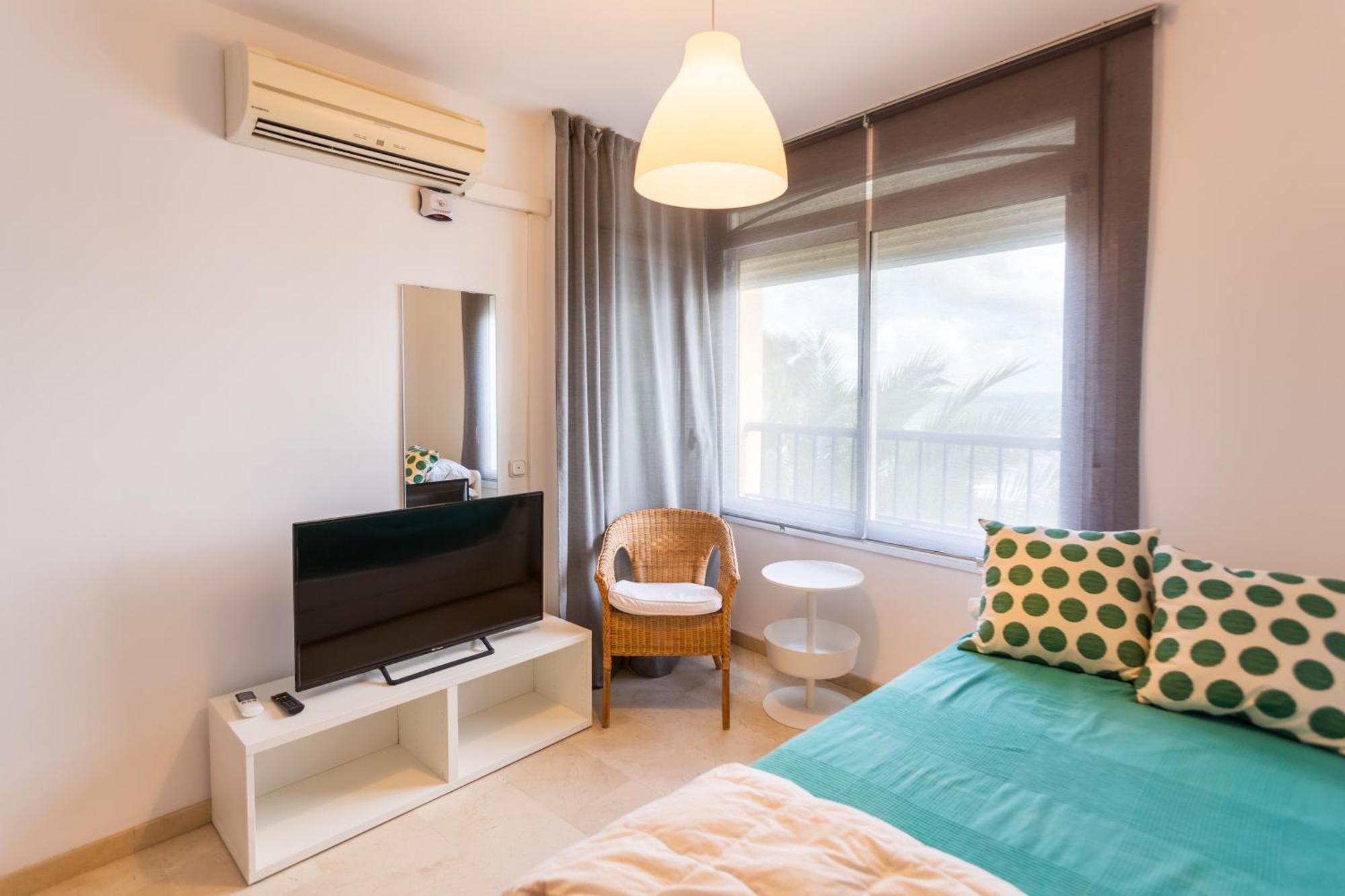 Bonito Apartamento En Primera Linea De Playa Estepona Exteriér fotografie