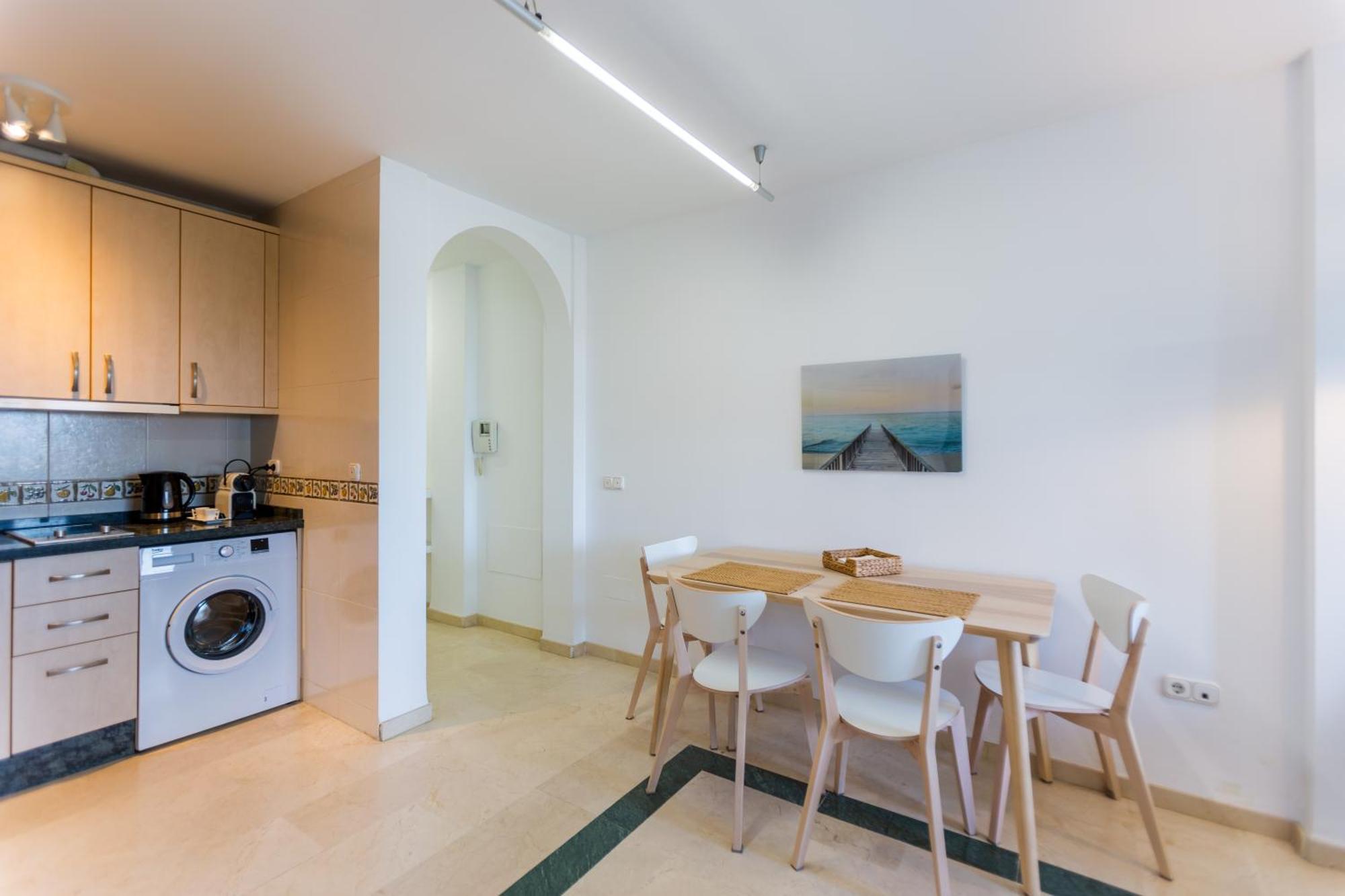 Bonito Apartamento En Primera Linea De Playa Estepona Exteriér fotografie